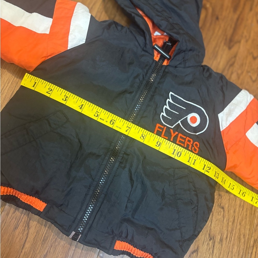 Vintage Philadelphia Flyers Toddler Puffer Jacket – 12M - Picture 9 of 10
